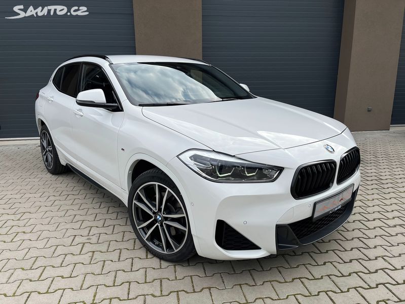 BMW X2, 2,0xD M-packet 140Kw,TZ,head-u